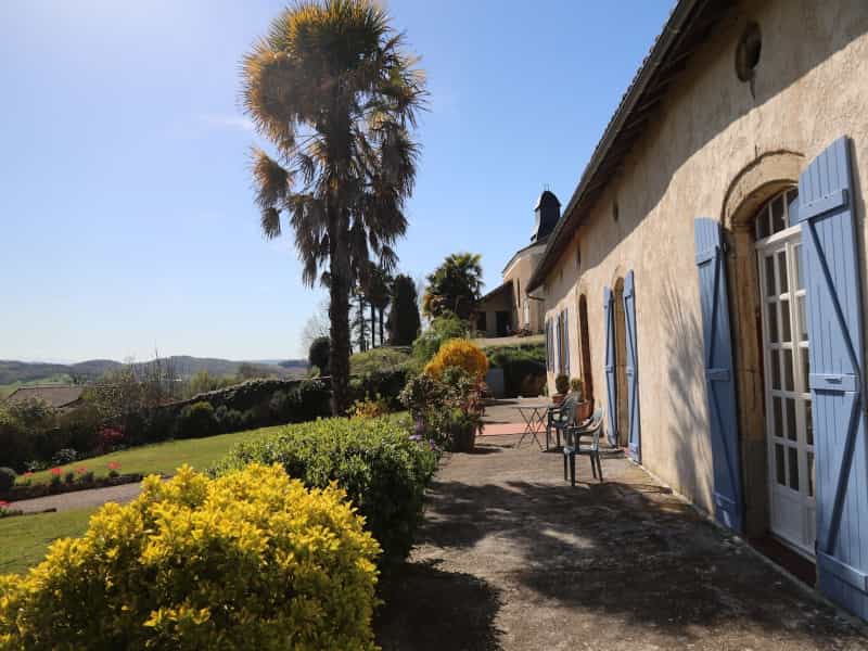 Casa nel Cazaux-Villecomtal, Occitanie 12515468
