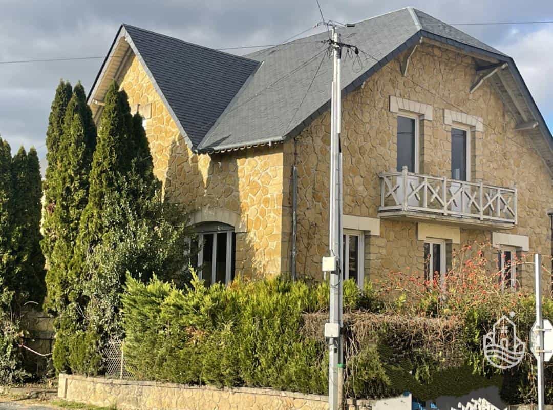 σπίτι σε Aubas, Nouvelle-Aquitaine 12515650