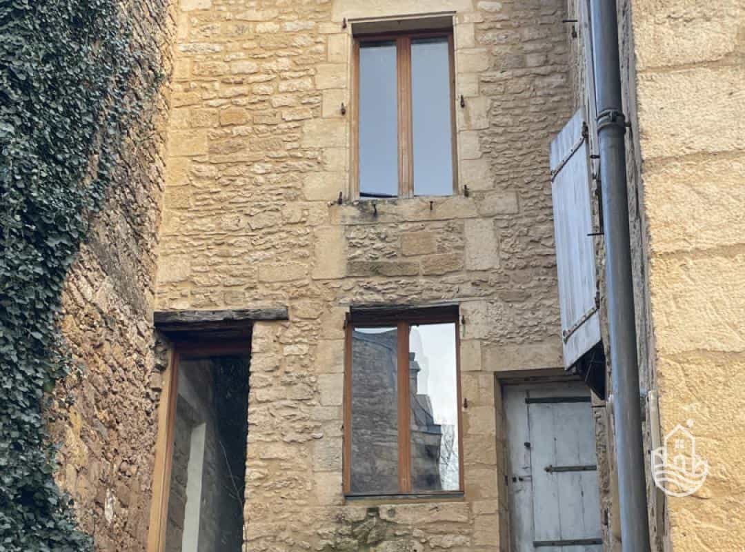 жилой дом в Montignac, Nouvelle-Aquitaine 12515651