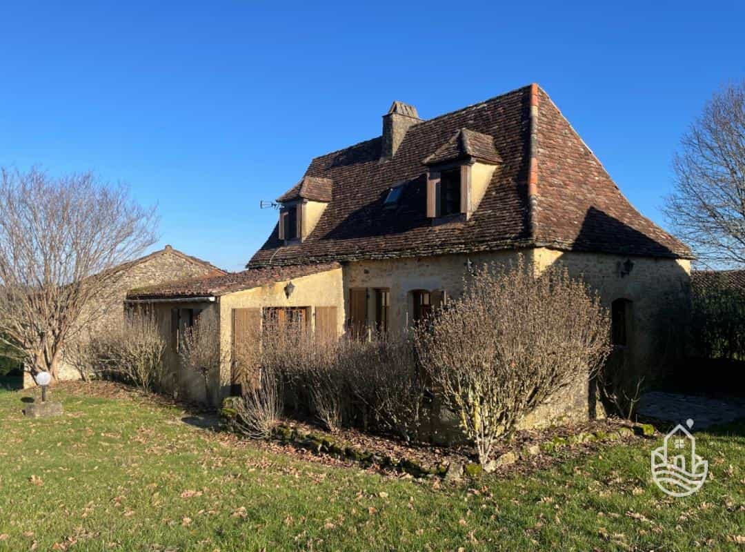 House in Belves, Nouvelle-Aquitaine 12515653
