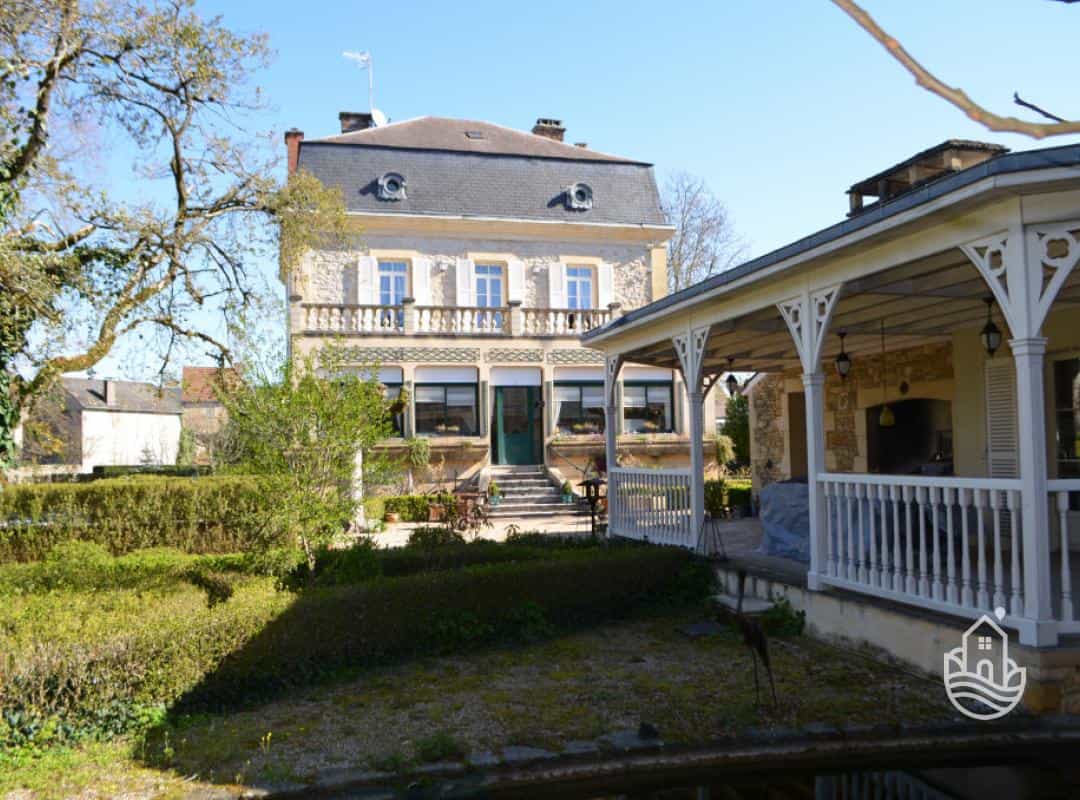 casa en Aubas, Nouvelle-Aquitaine 12515660