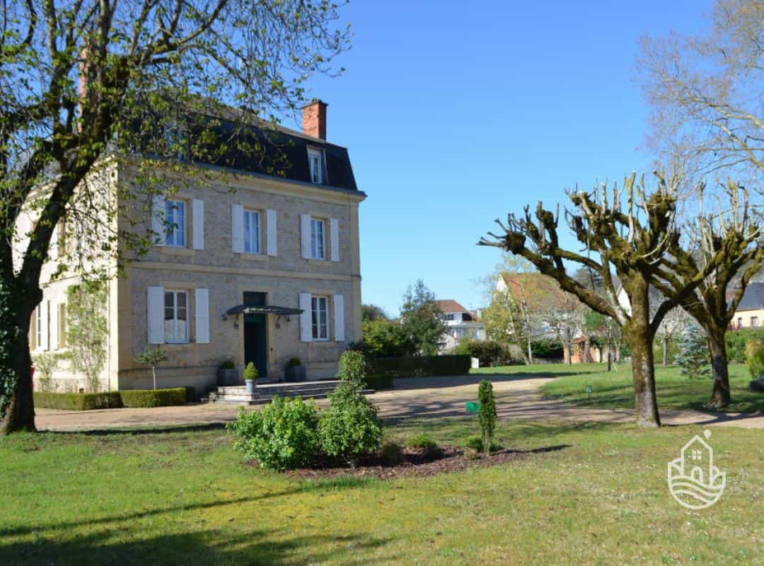 Dom w Aubas, Nouvelle-Aquitaine 12515660