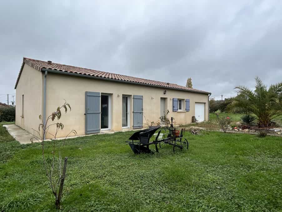 rumah dalam Saint-Claud, Nouvelle-Aquitaine 12515732