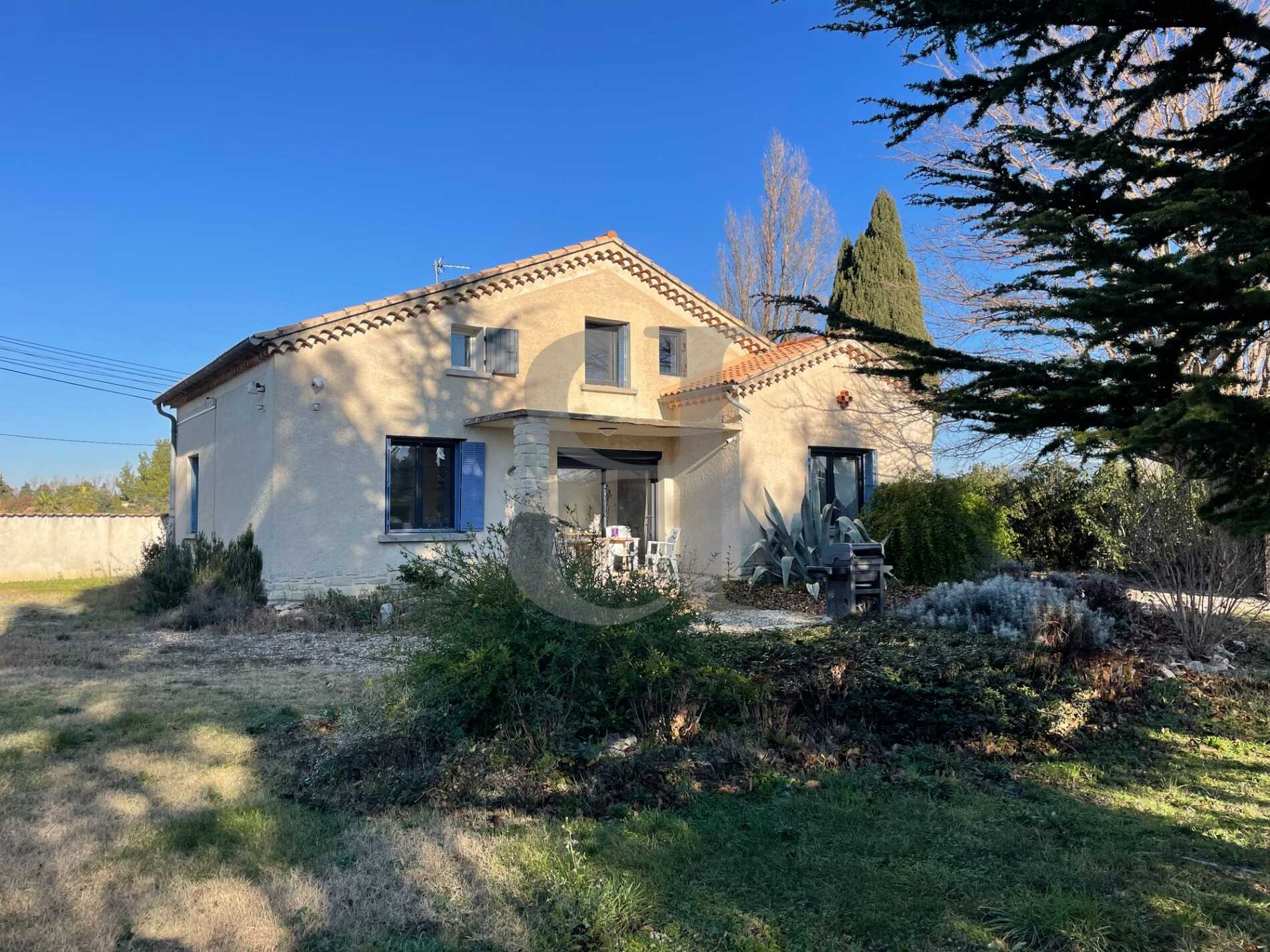 Rumah di Pernes-les-Fontaines, Provence-Alpes-Cote d'Azur 12515749