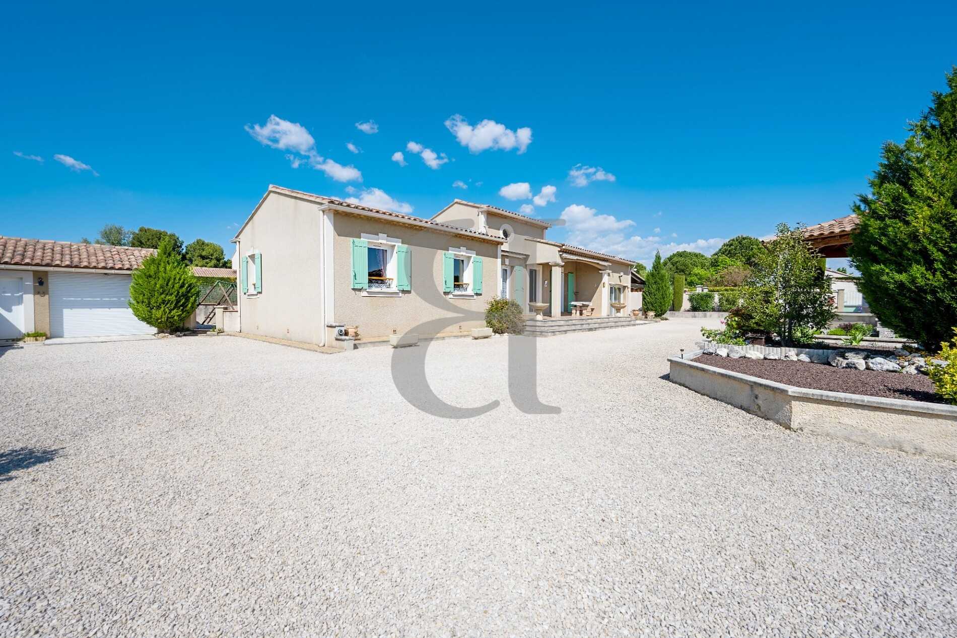 房子 在 Caromb, Provence-Alpes-Côte d'Azur 12515818