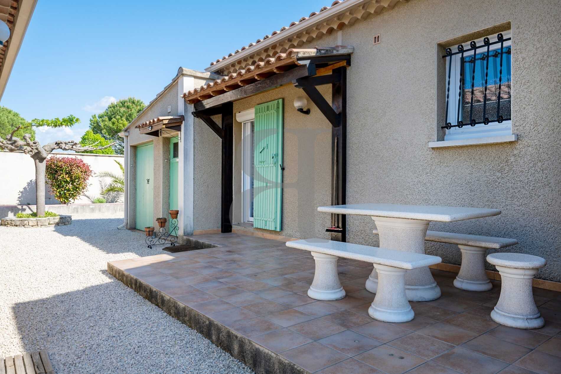 집 에 Caromb, Provence-Alpes-Côte d'Azur 12515818