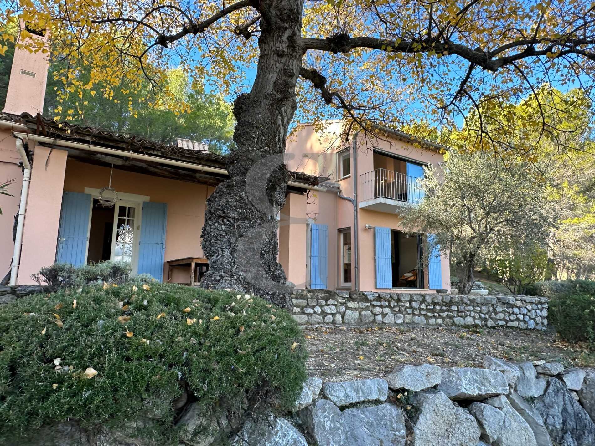 Casa nel Vaison-la-Romaine, Provence-Alpes-Côte d'Azur 12515831