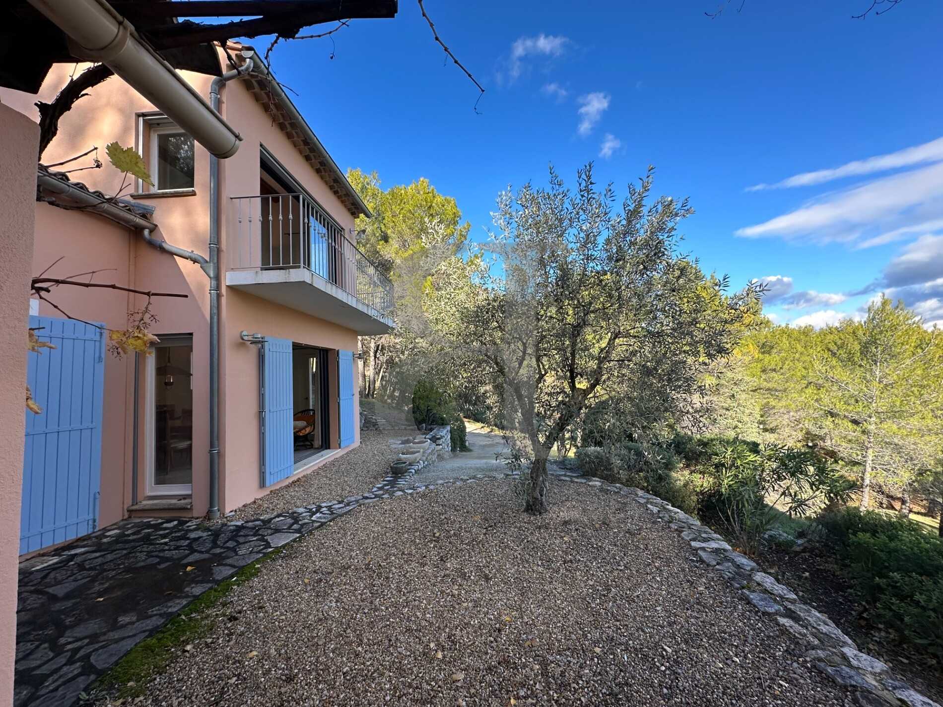 Talo sisään Vaison-la-Romaine, Provence-Alpes-Cote d'Azur 12515831