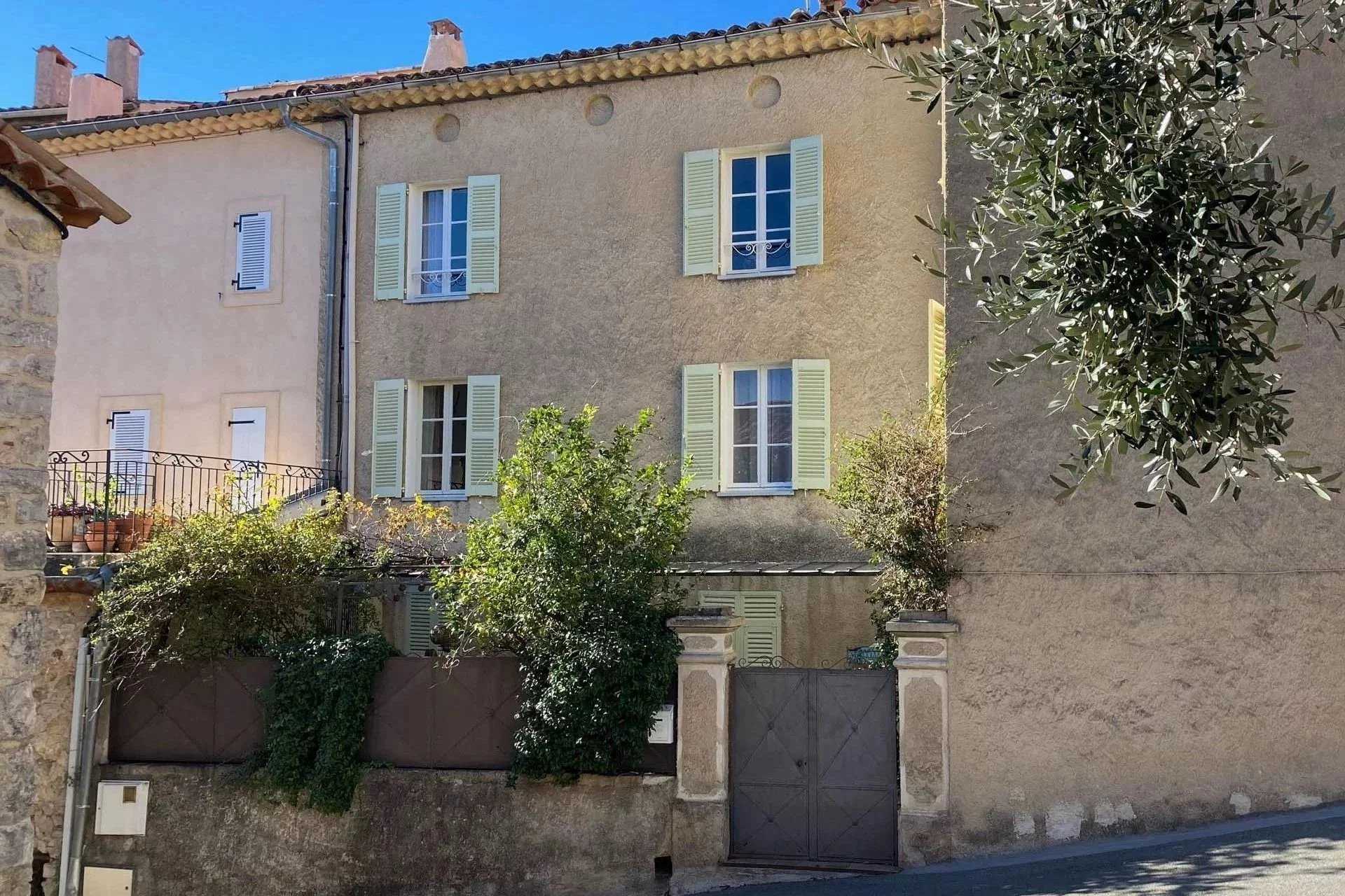 Hus i Fayence, Provence-Alpes-Cote d'Azur 12515897