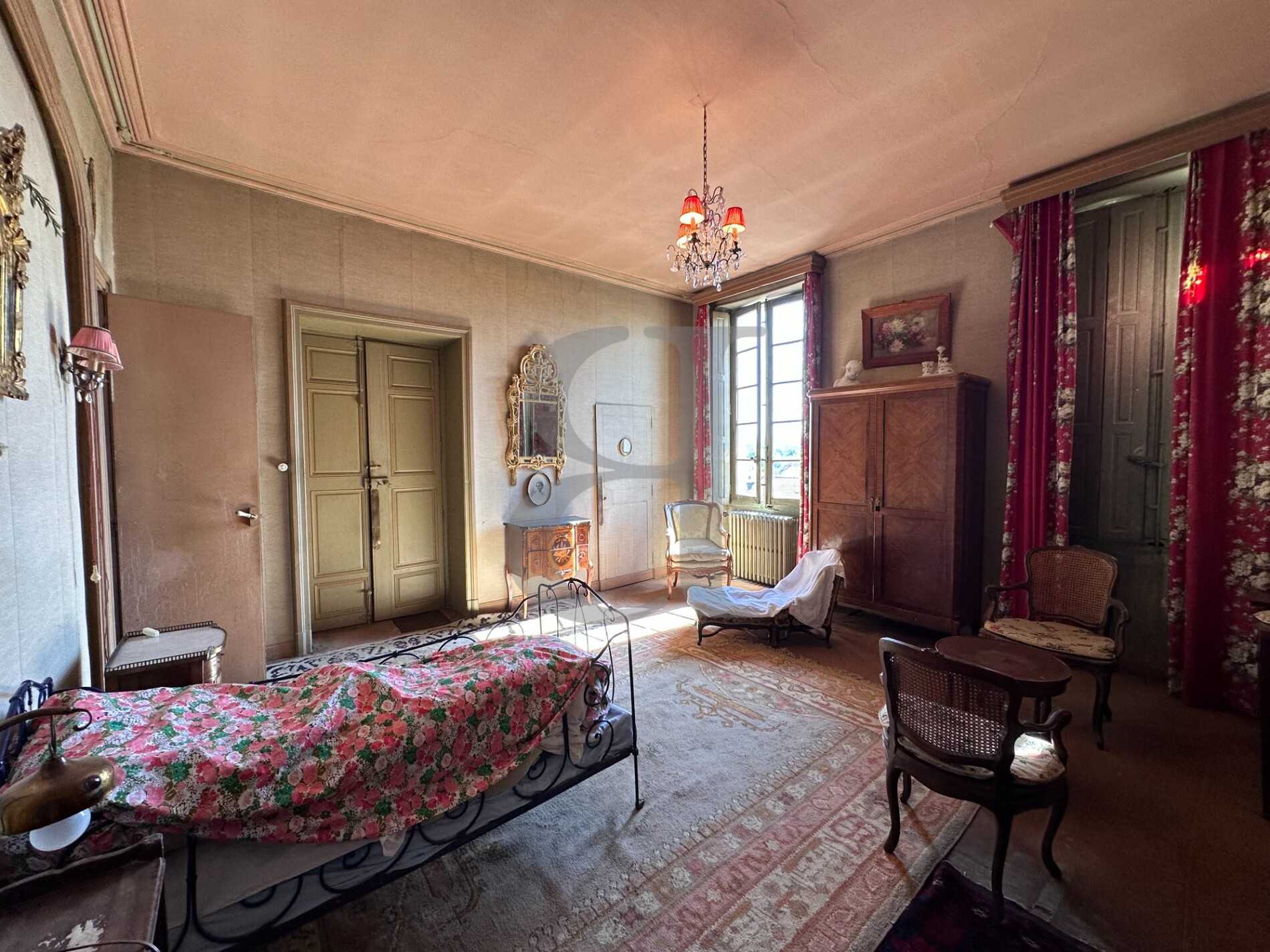 Dom w Carpentras, Provence-Alpes-Côte d'Azur 12516147