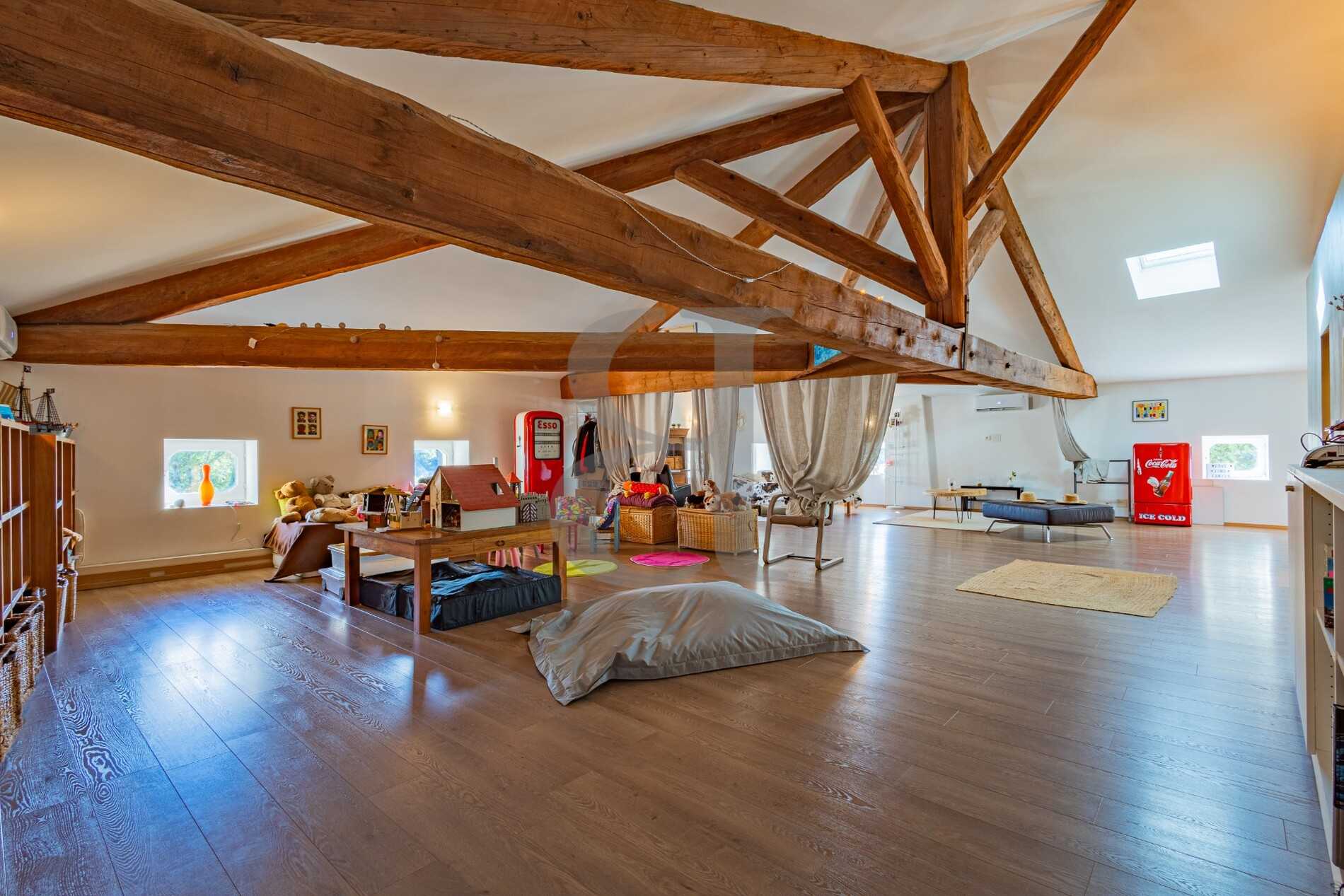 Dom w Aramon, Occitanie 12516149