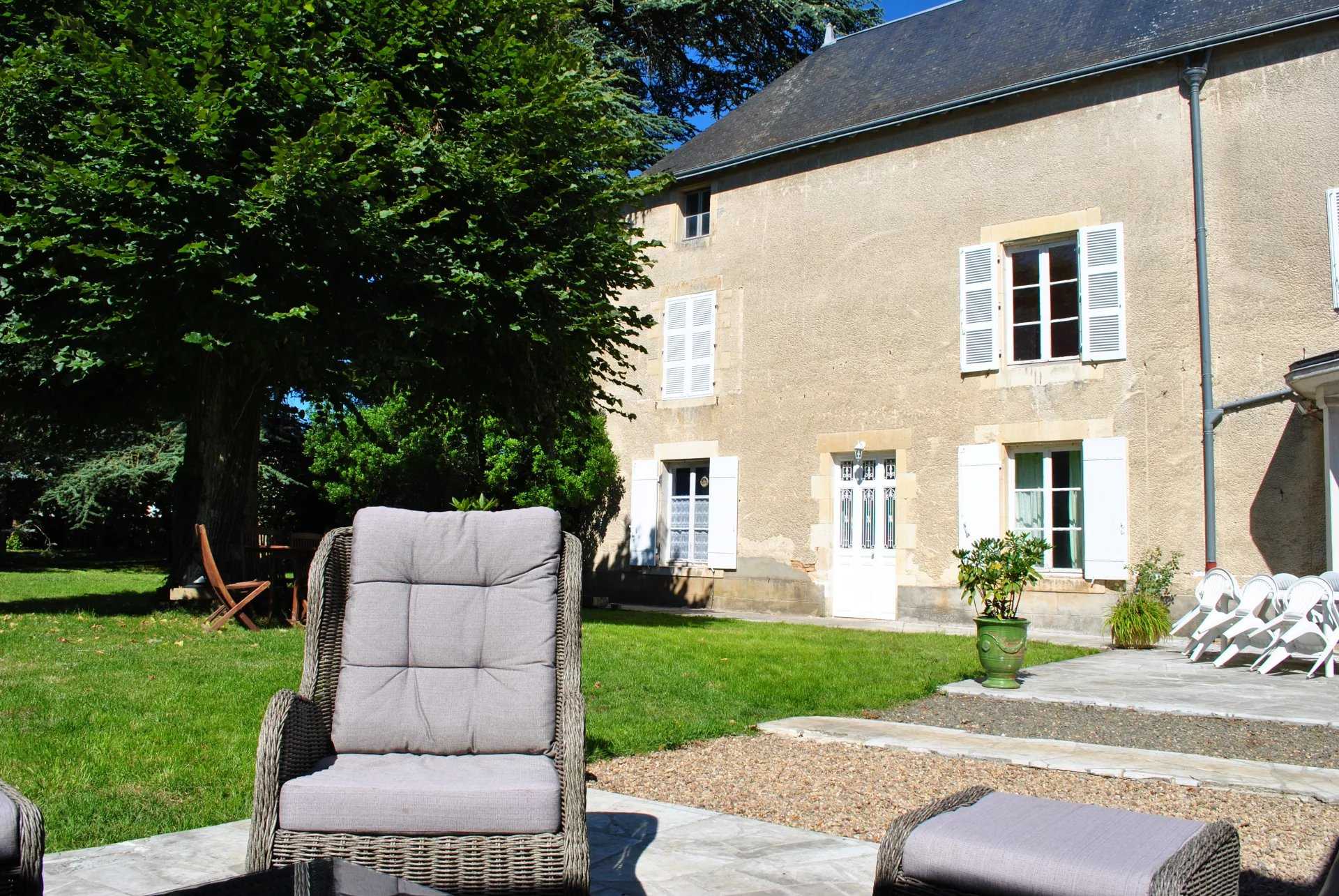 Haus im Lezay, Nouvelle-Aquitaine 12516254
