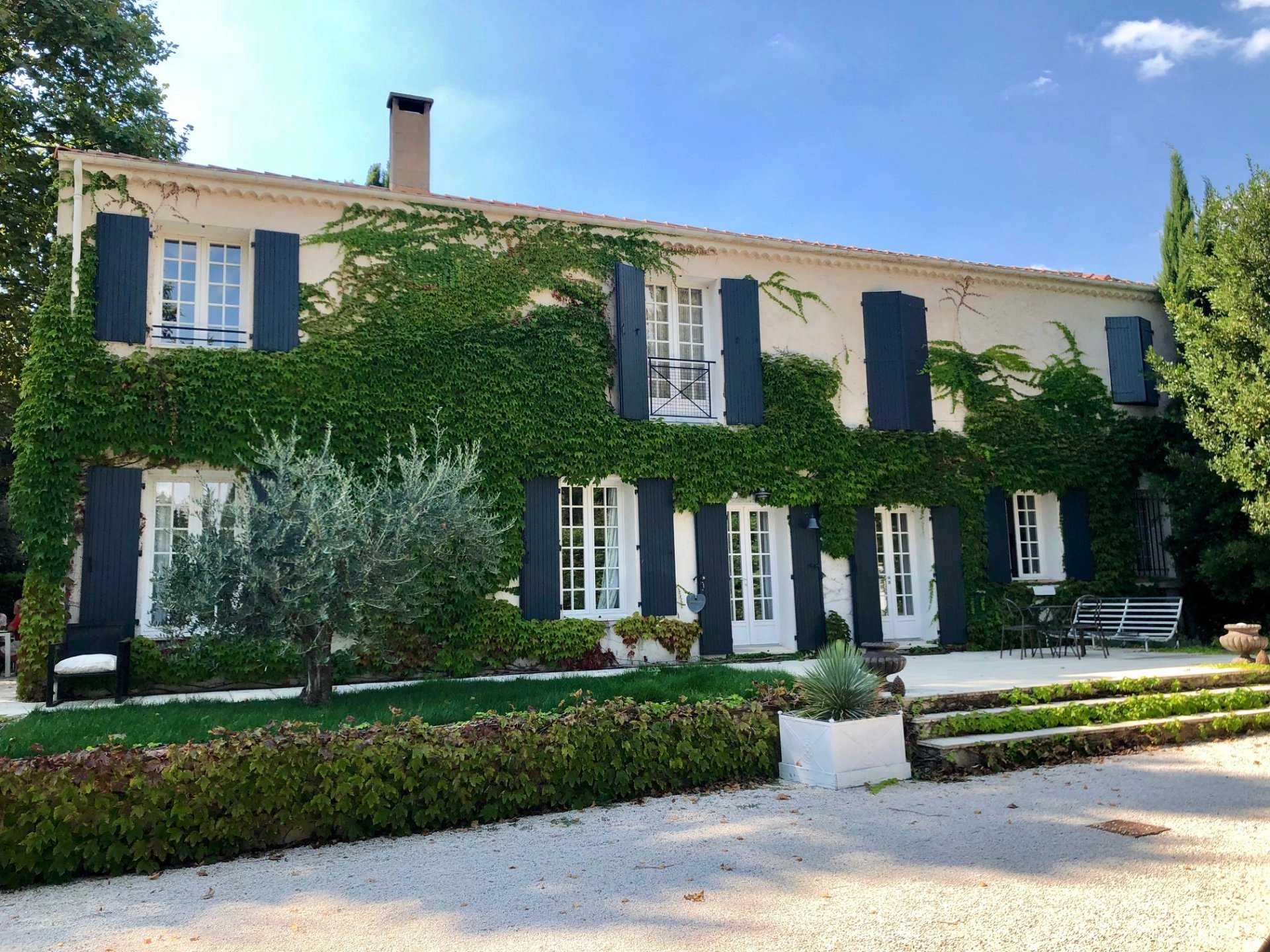 Rumah di Les Camus, Provence-Alpes-Cote d'Azur 12518226
