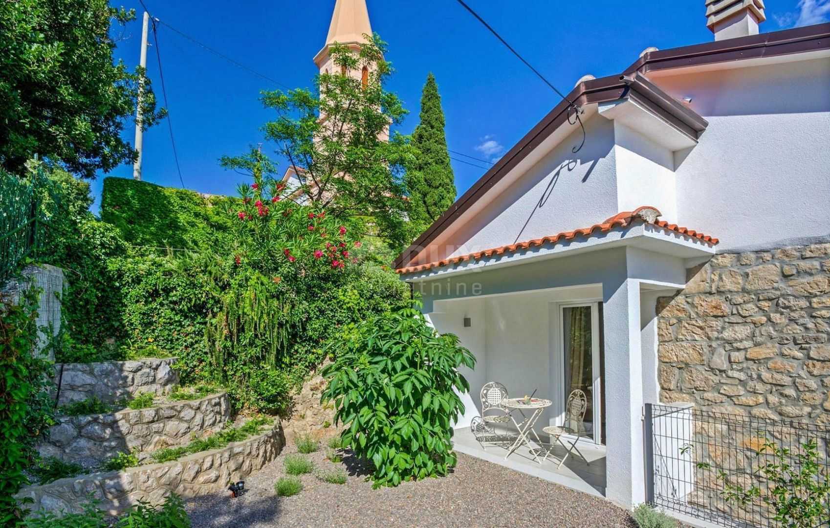 房子 在 Jadranovo, Primorje-Gorski Kotar County 12518526