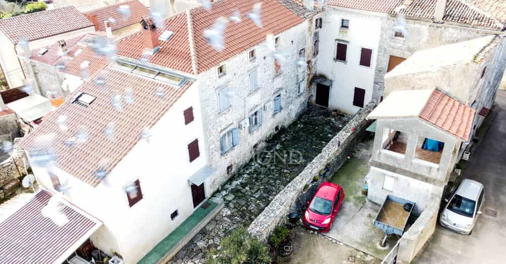 σπίτι σε Galižana, Istria County 12518729