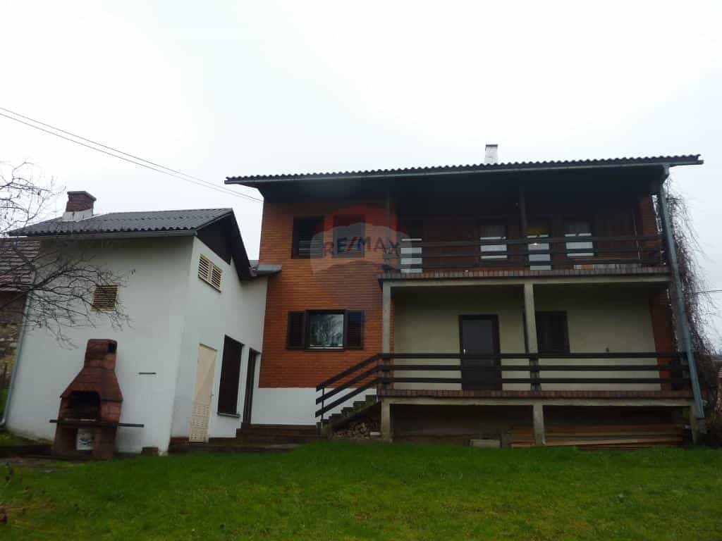 Casa nel Ogulin, Karlovacka Zupanija 12519204