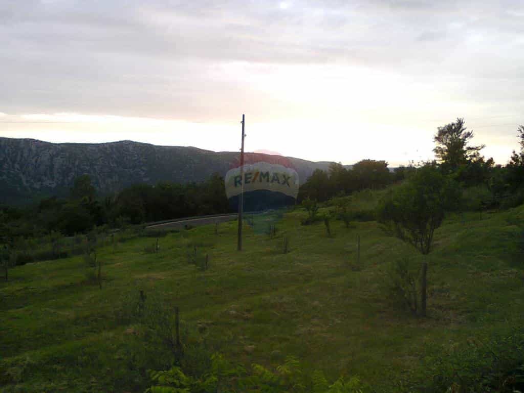 Land in Barci, Primorsko-Goranska Zupanija 12519246