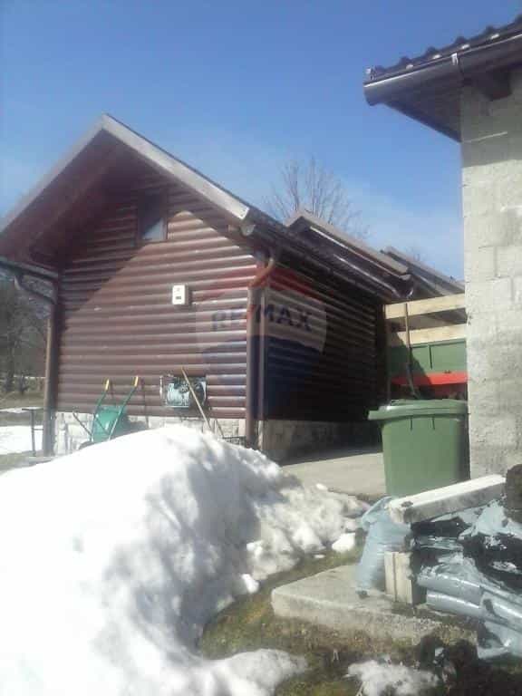 loger dans Brod Moravice, Primorsko-goranska županija 12519262