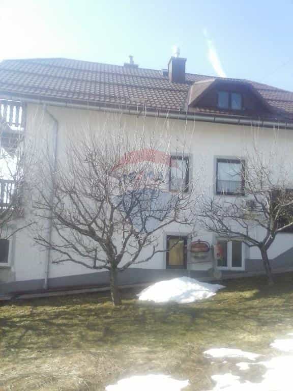 Haus im Brod Moravice, Primorsko-Goranska Zupanija 12519262