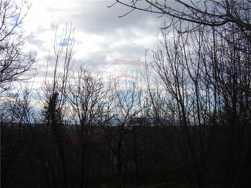 Tanah dalam Marcelji, Primorsko-Goranska Zupanija 12519375