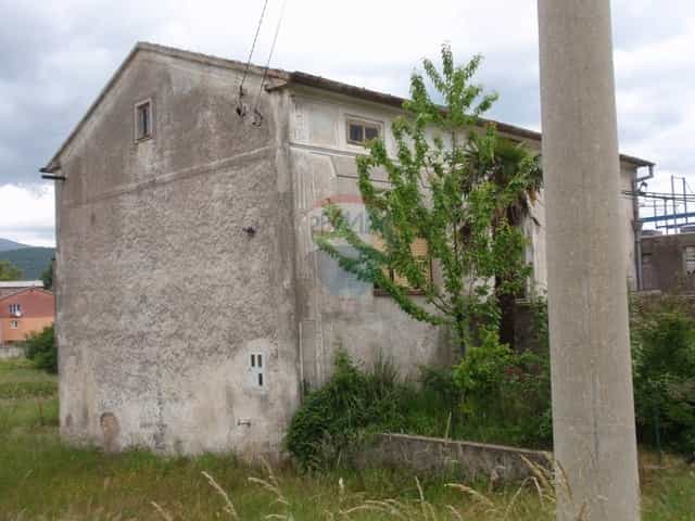 土地 在 Cavle, Primorsko-Goranska Zupanija 12519387