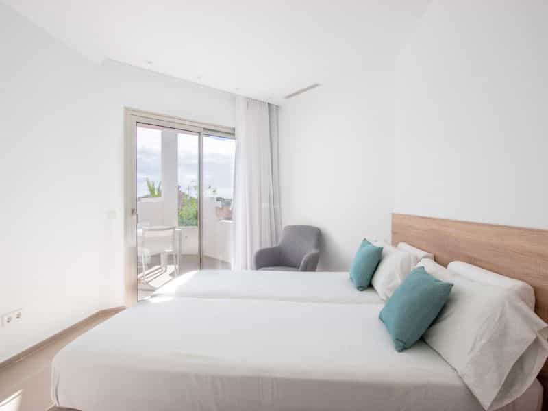 Condominium in Palm-Mar, Canarias 12519571