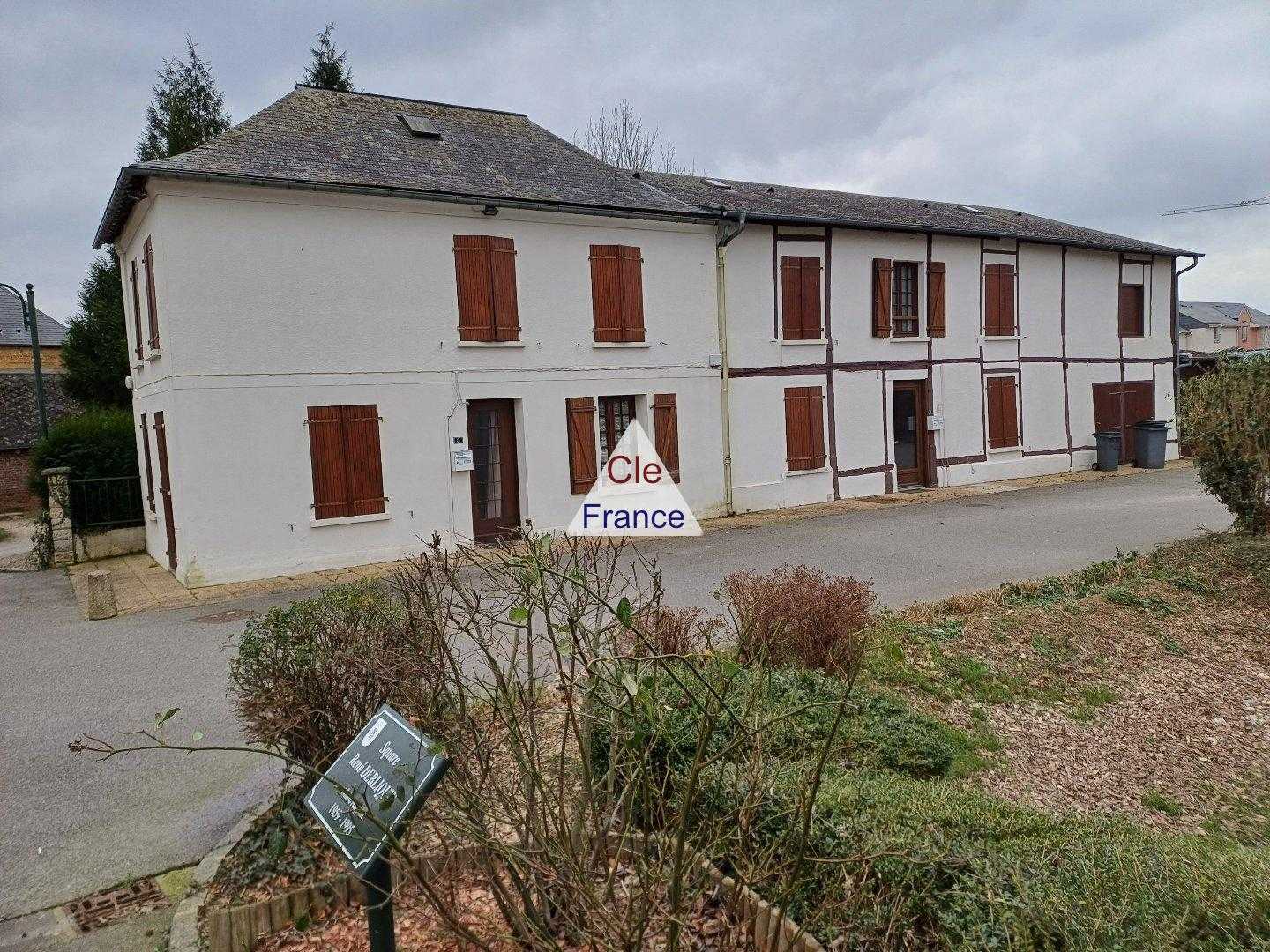 жилой дом в Les Grandes-Ventes, Normandie 12520246
