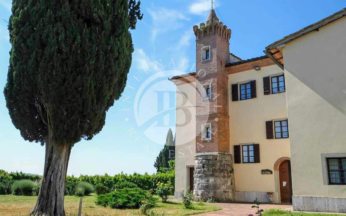 房子 在 Castelnuovo Berardenga, Siena 12520740