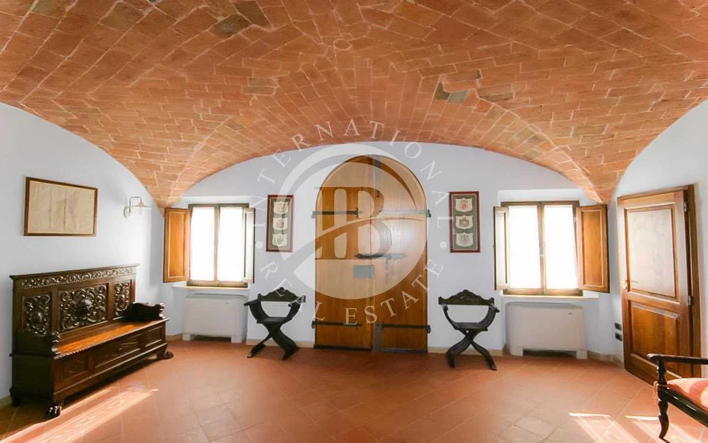 بيت في Castelnuovo Berardenga, Siena 12520740