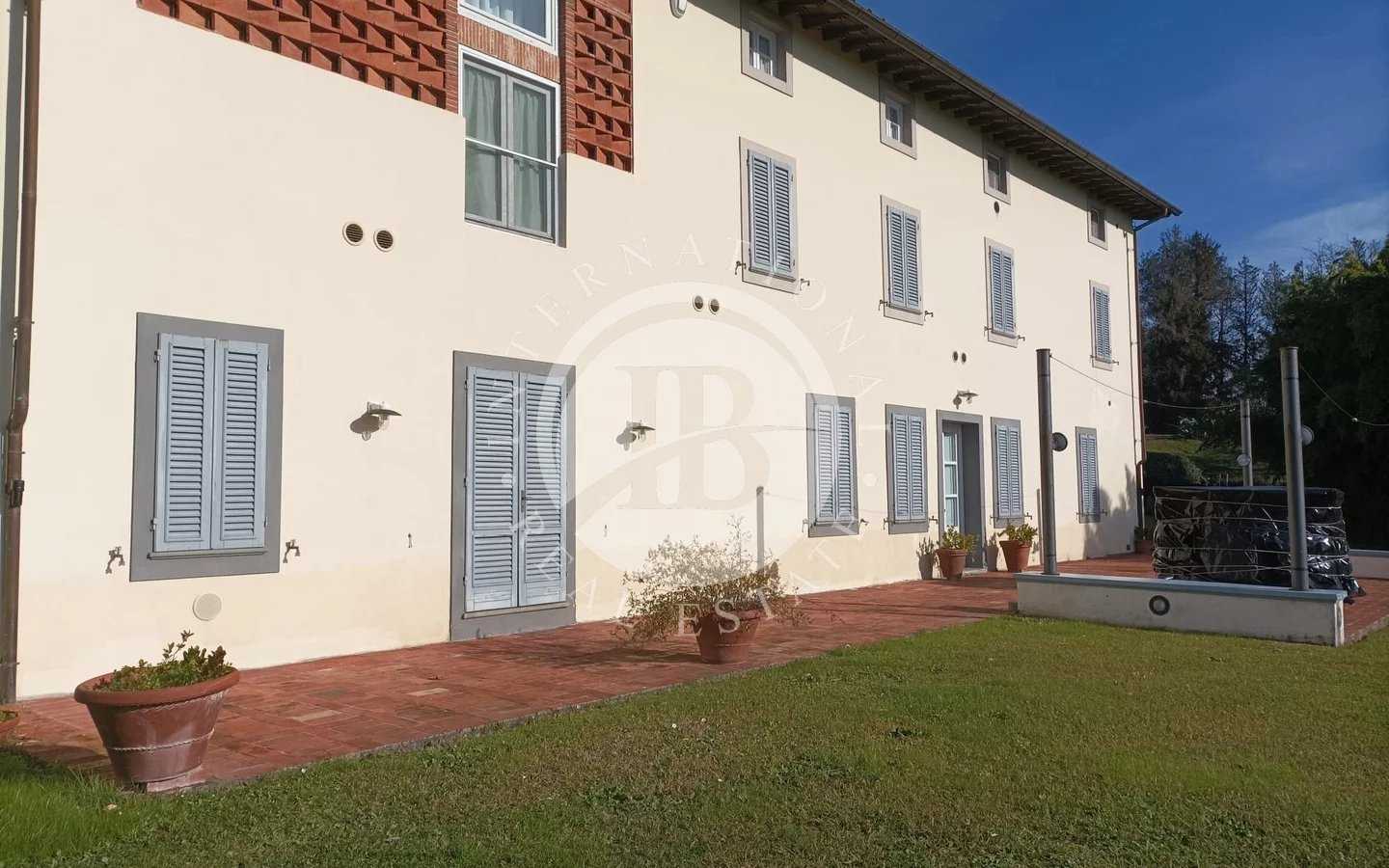 σπίτι σε Capannori, Tuscany 12520741