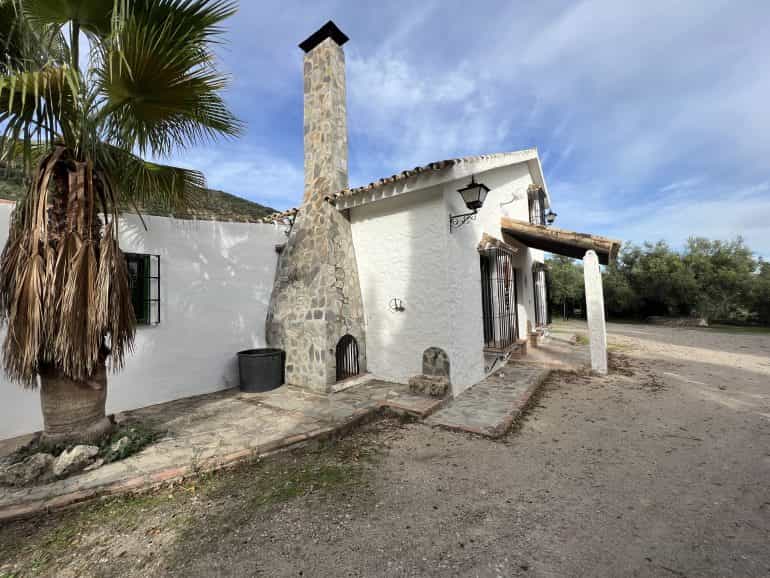 Talo sisään Zahara de la Sierra, Andalusia 12520821