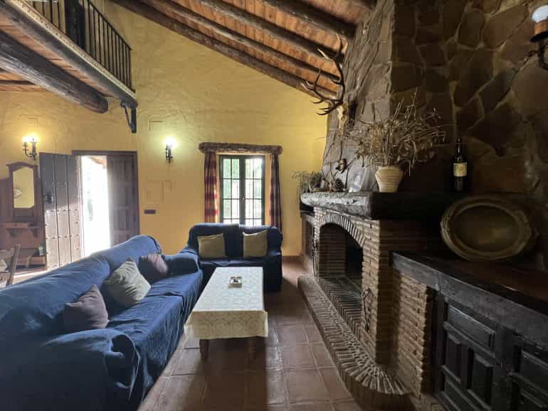 بيت في Zahara de la Sierra, Andalusia 12520821