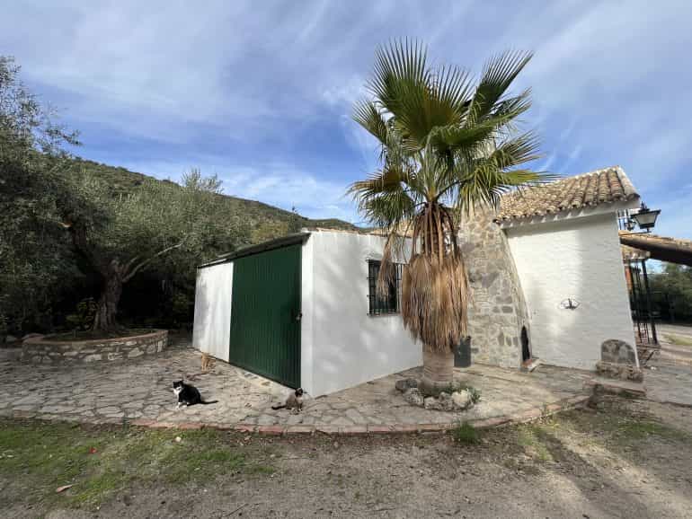 Talo sisään Zahara de la Sierra, Andalusia 12520821