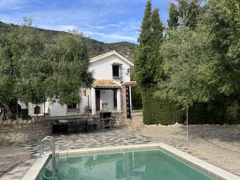 House in Zahara de la Sierra, Andalusia 12520821