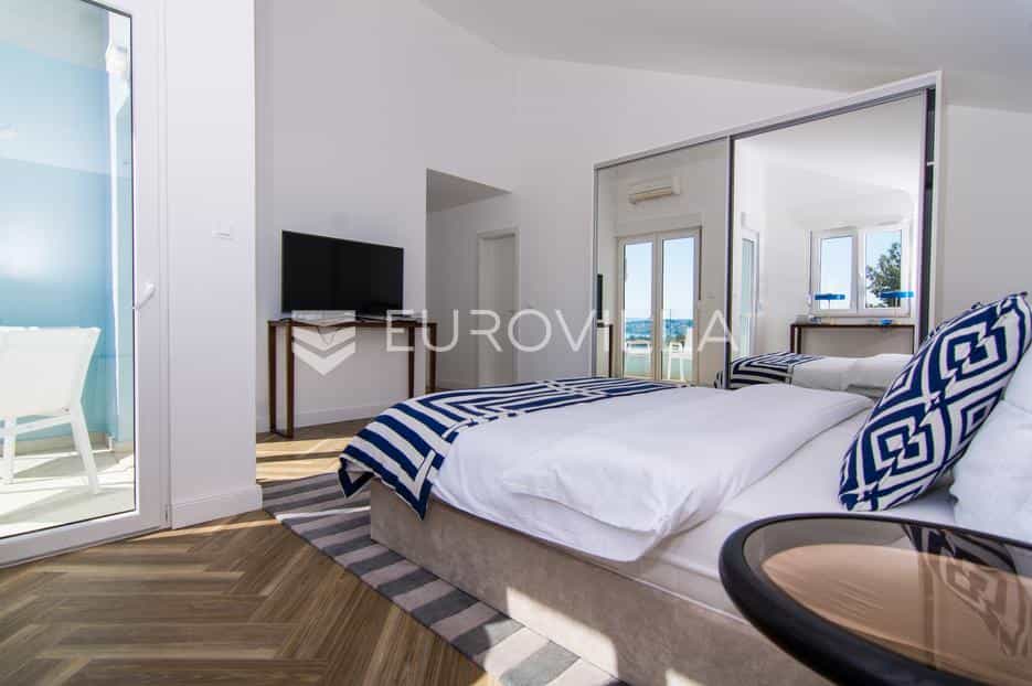 Condominium in Trogir, Splitsko-dalmatinska županija 12520841