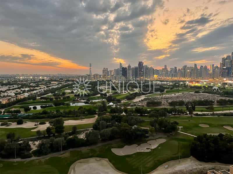 Condominium dans Dubai, Dubaï 12521360