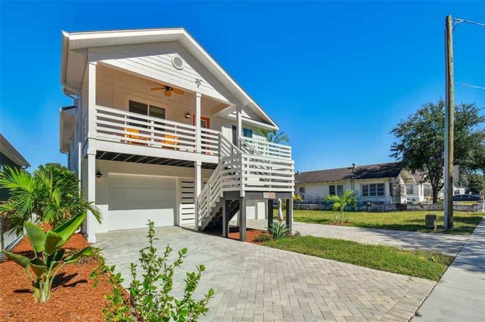 House in Tarpon Springs, Florida 12521942