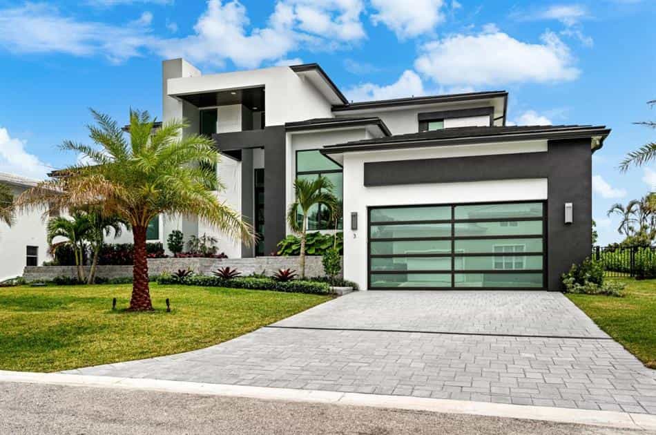 House in Boynton Beach, Florida 12522167