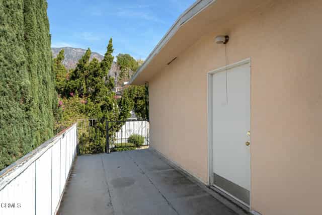House in La Crescenta-Montrose, California 12523317