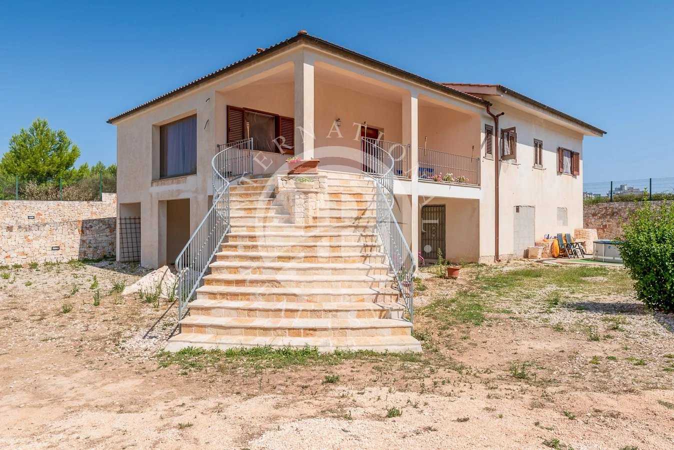 Hus i Ostuni, Puglia 12523532