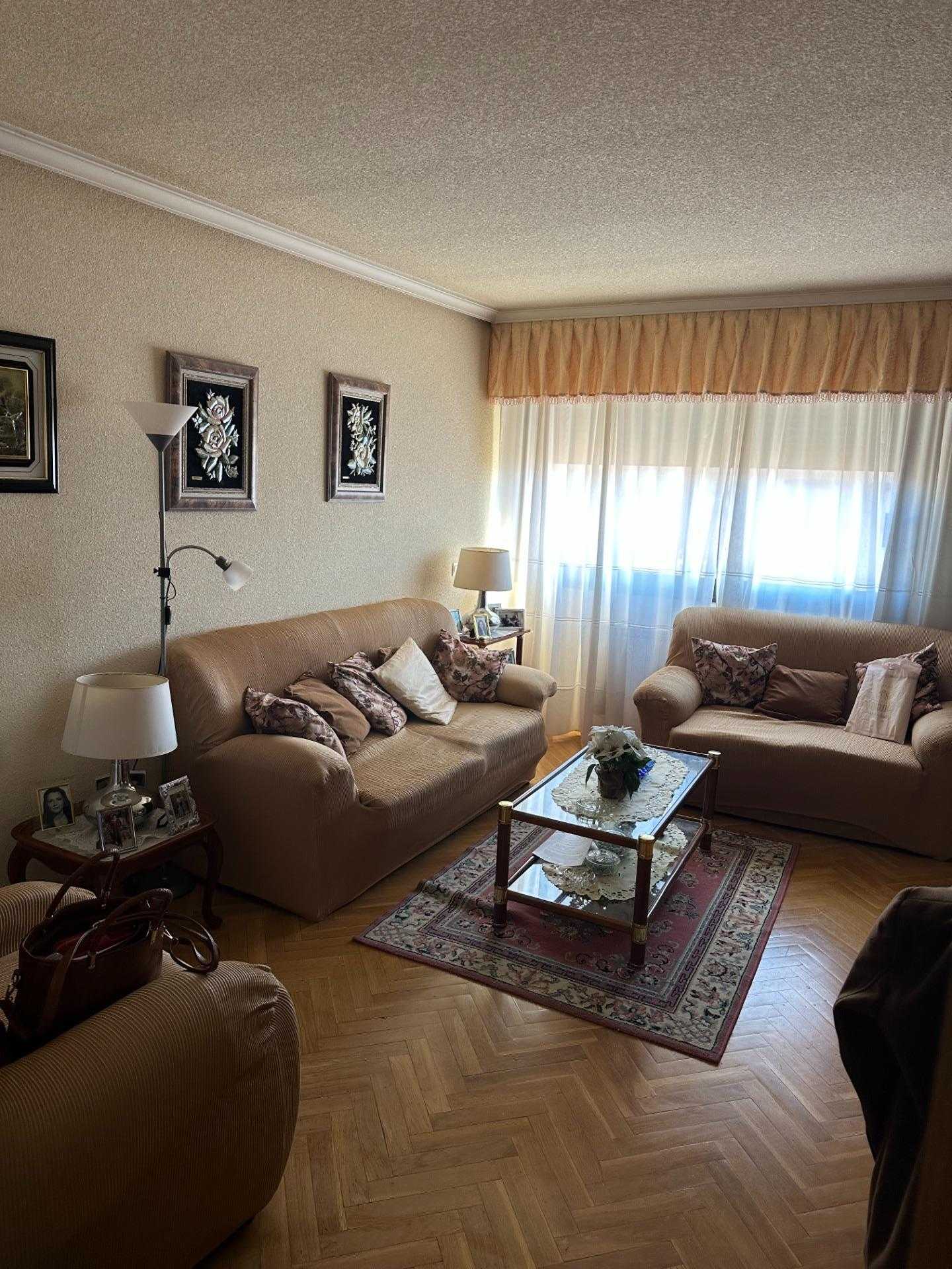 Condominium in Pinto, Comunidad de Madrid 12524099