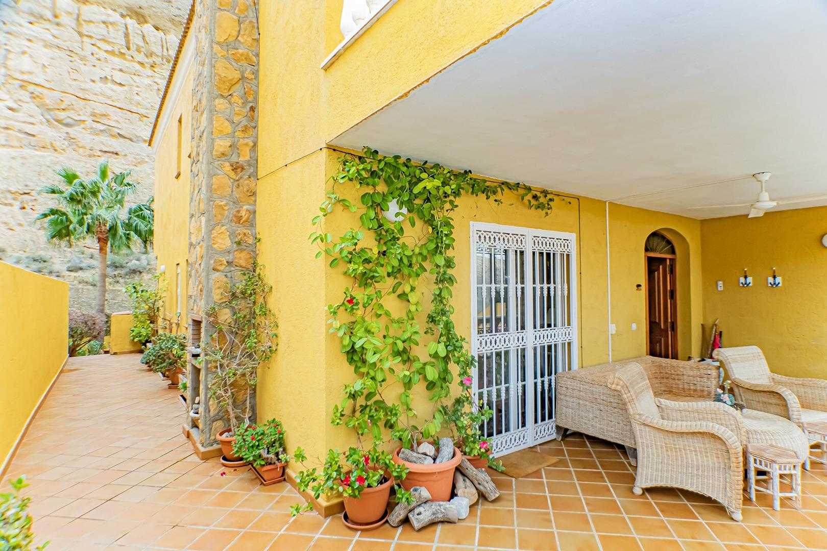 Rumah di Vikaris, Andalusia 12524100