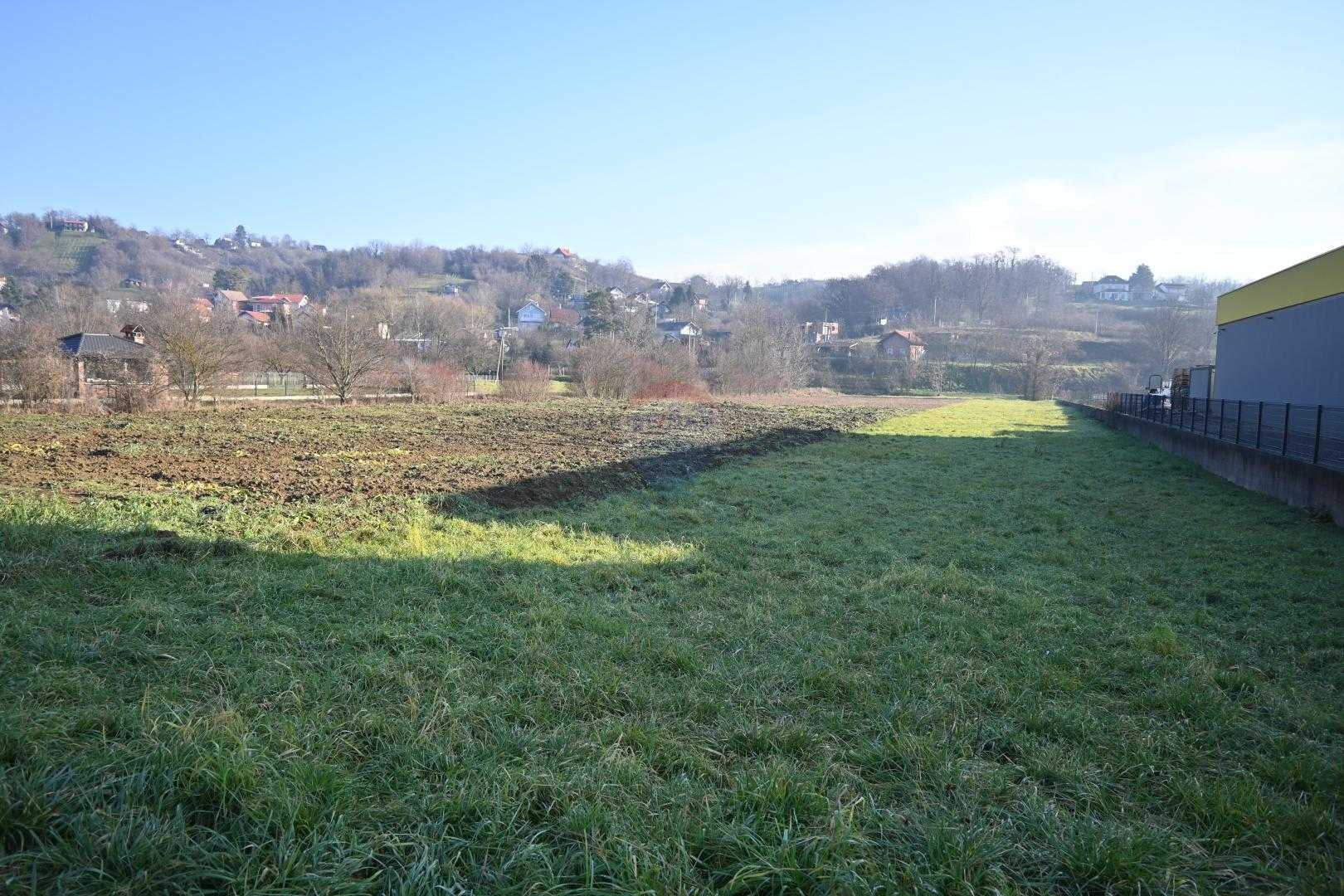 Tanah dalam Durdekovec, Zagreb, Grad 12524593