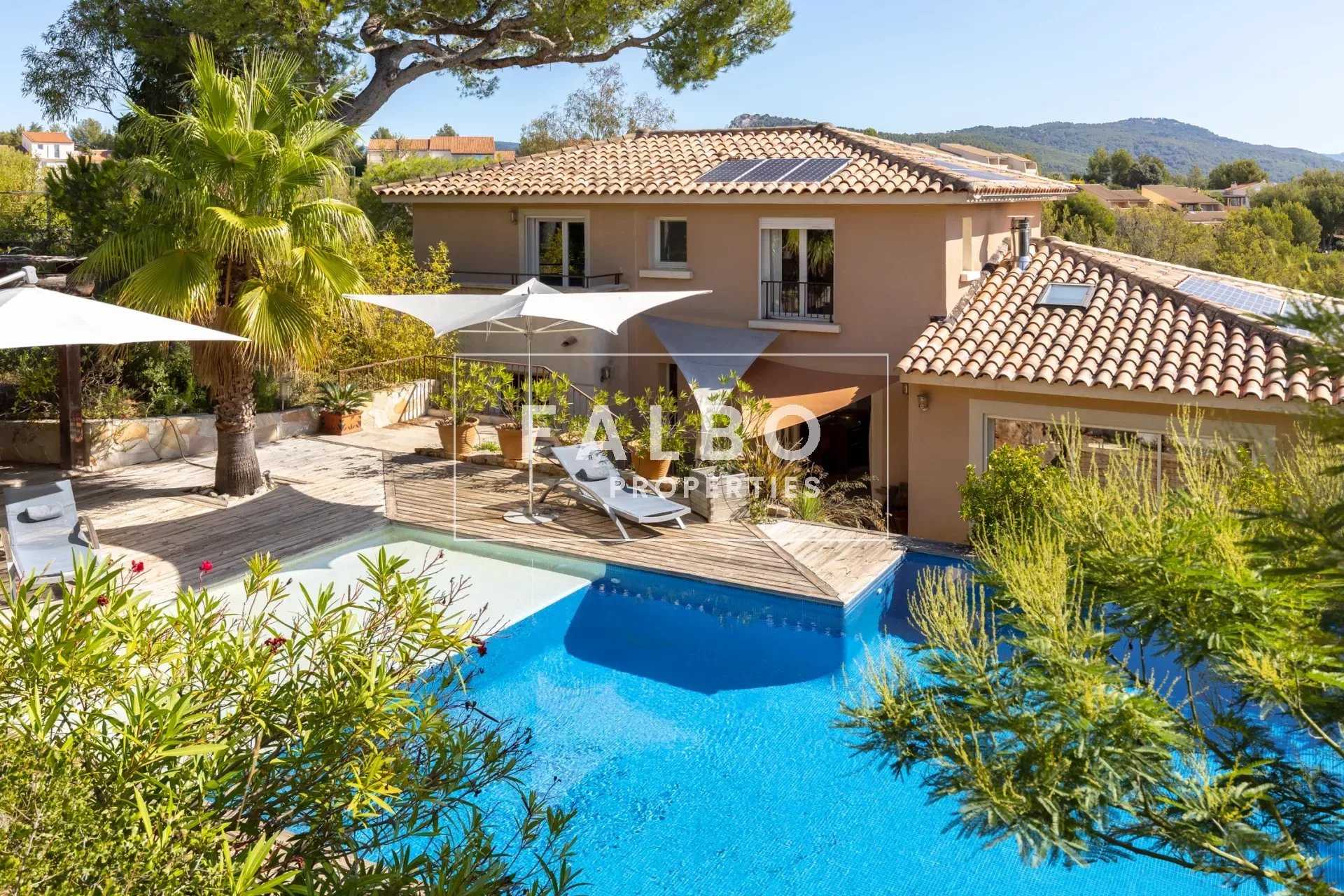 Haus im Bandol, Provence-Alpes-Côte d'Azur 12524650