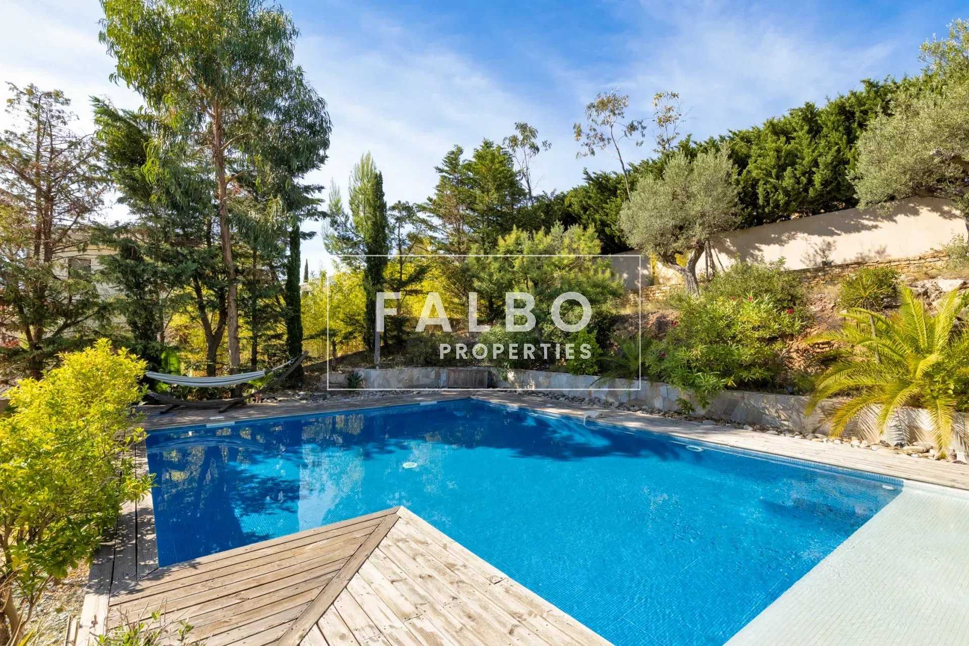 Rumah di Bandol, Provence-Alpes-Cote d'Azur 12524650