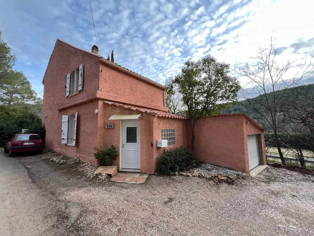 Hus i Salernes, Provence-Alpes-Cote d'Azur 12524712