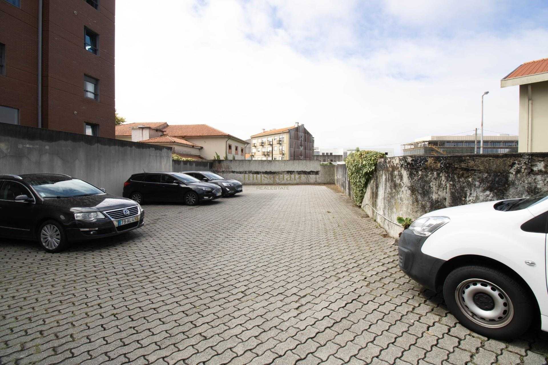 жилой дом в Senhora da Hora, Porto 12525032