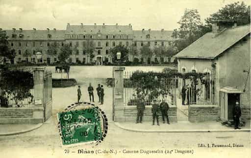 Condominium in Dinan, Bretagne 12525327
