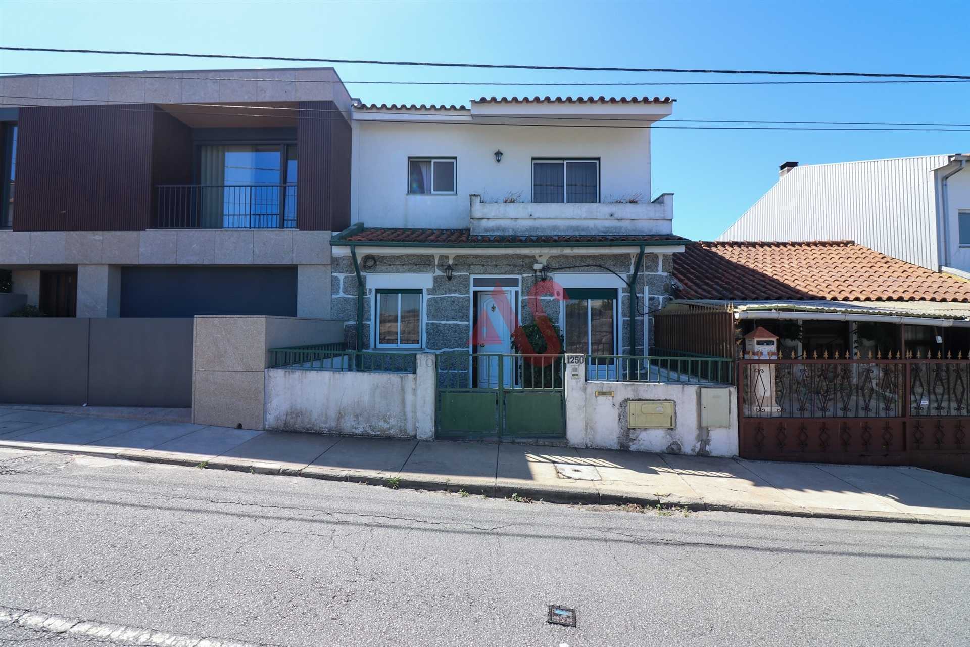 rumah dalam Cerca, Braga 12525509