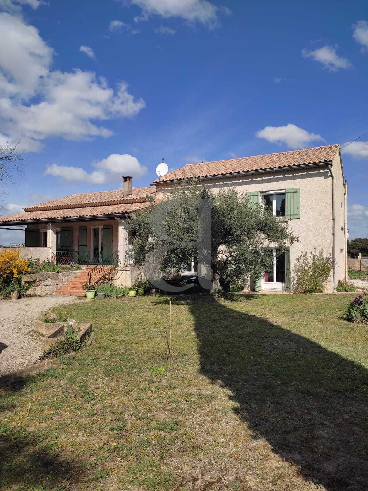 Hus i Visan, Provence-Alpes-Cote d'Azur 12525629